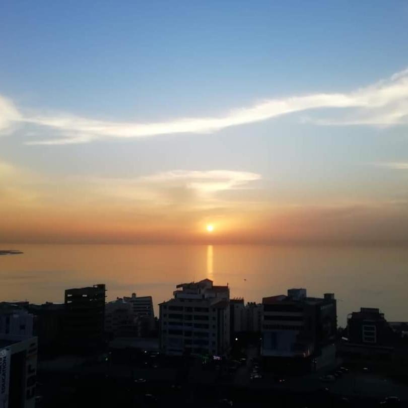 Sunrise Hotel Jounieh Oda fotoğraf